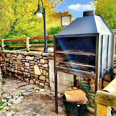 Charming House In Ogassa, Perfect For 10 Guests Ogassa
